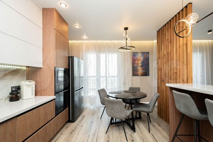 3-к. квартира, 100 м², 13/17 эт.