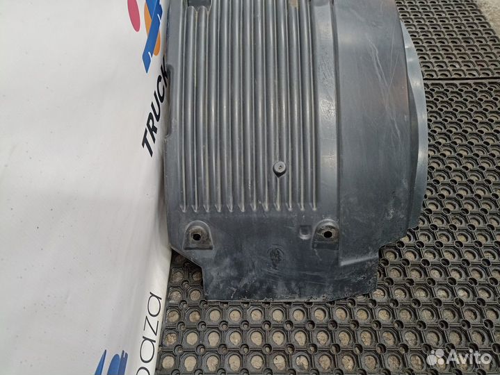 82110404 Крыло переднее левое Volvo FH