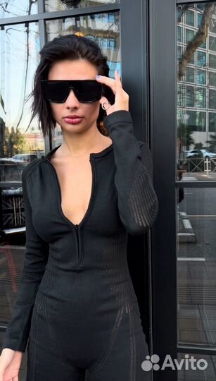 Комбинезон женский