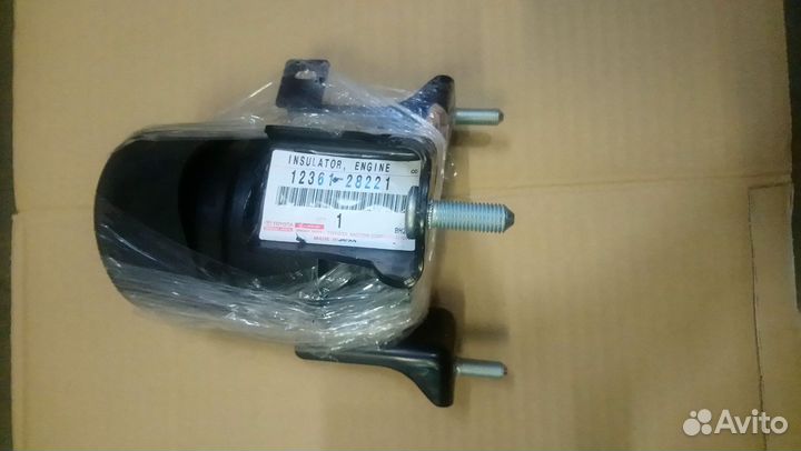 Опора двигателя передняя toyota camry lexus ES350