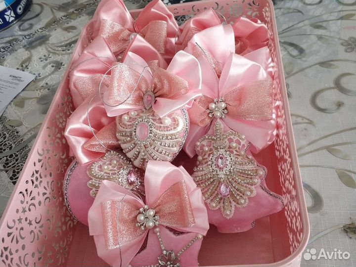 Елочные игрушки