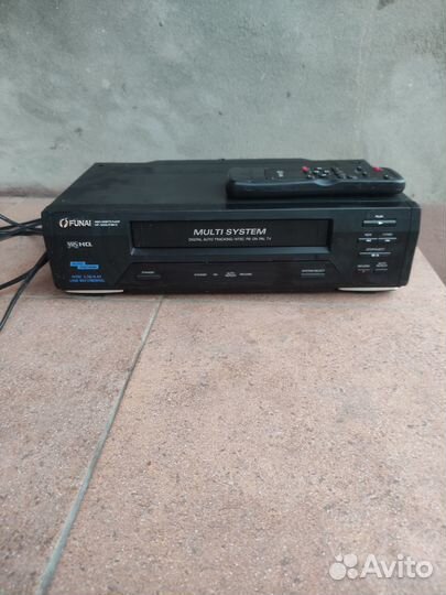 Видеомагнитофон Funai