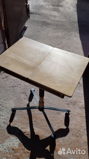 Столик для ноутбука IKEA