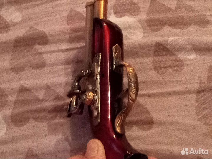 Зажигалка пистолет сувенир