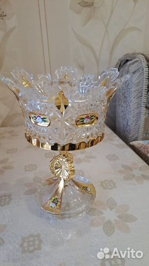 Вазы конфетницы на ножке