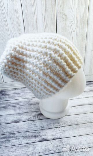 Шапка зимняя вязаная ручной работы