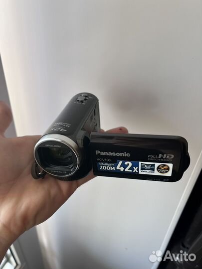 Видеокамера panasonic hc v100
