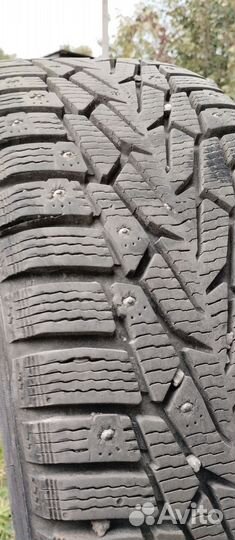 Колеса 215 55 17 зимние шипованные
