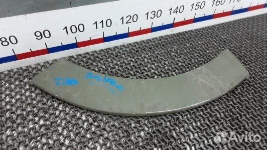 Молдинг крыла заднего левого mitsubishi pajero 4