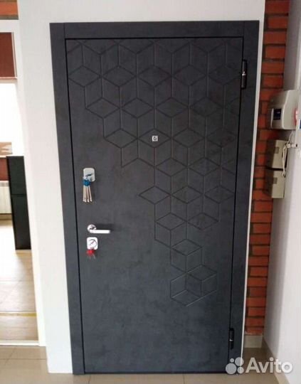 Дверь входная