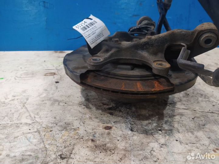 Кулак поворотный задний правый Nissan Murano Z50