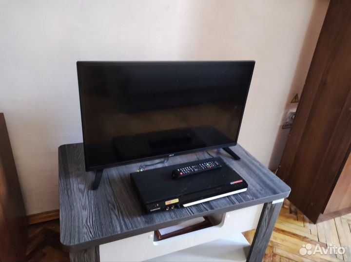 Телевизор dexp 32