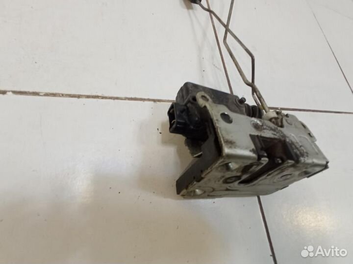 Замок двери передней правой Renault Logan 1 LS0G/L