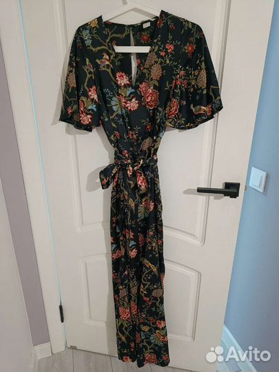 Комбинезон женский