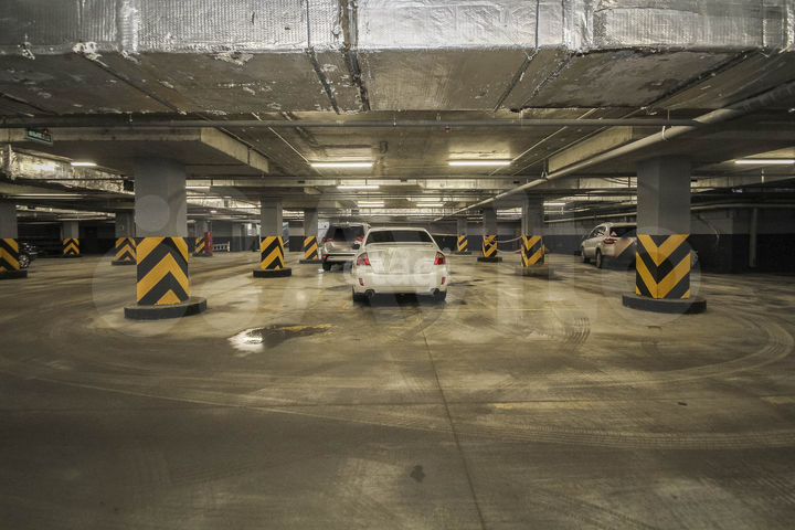 Машиноместо