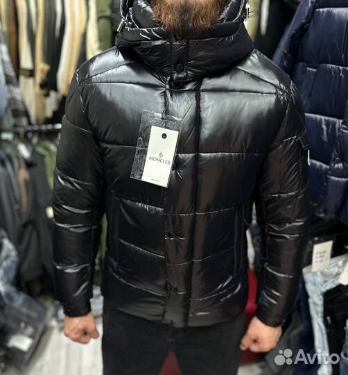 Зимние куртки Moncler
