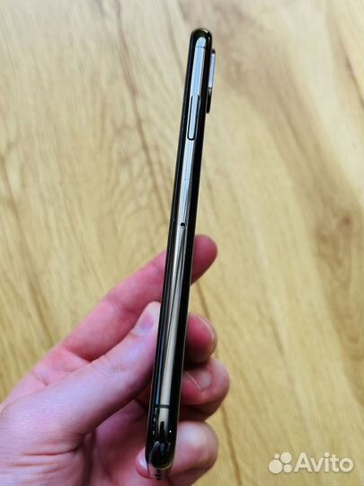 iPhone X, 256 ГБ
