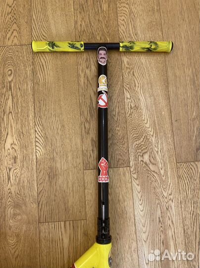 Трюковой самокат Ateox