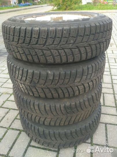 Viking SnowTech II 235/60 R18 107H