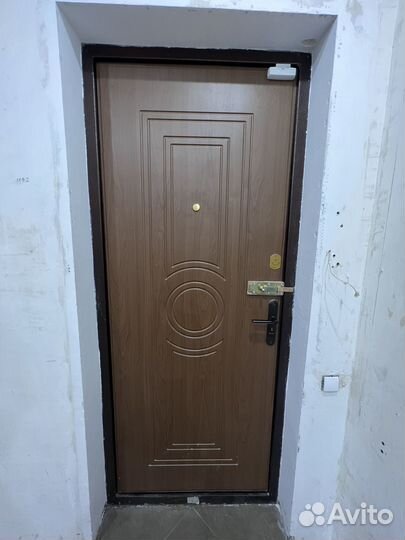 Металлическая дверь бу