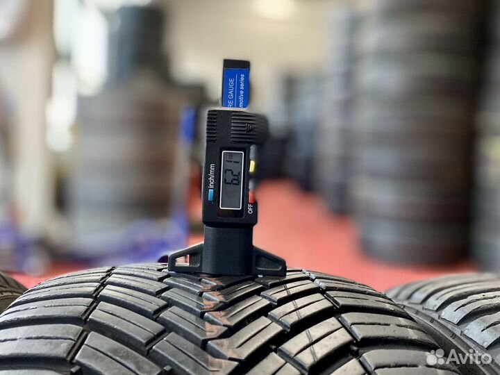 Continental AllSeasonContact 215/45 R16