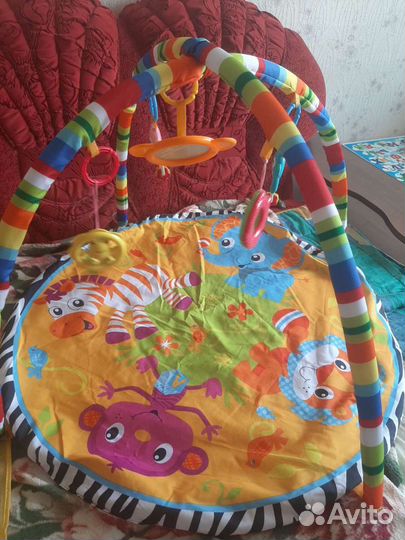 Развивающий коврик