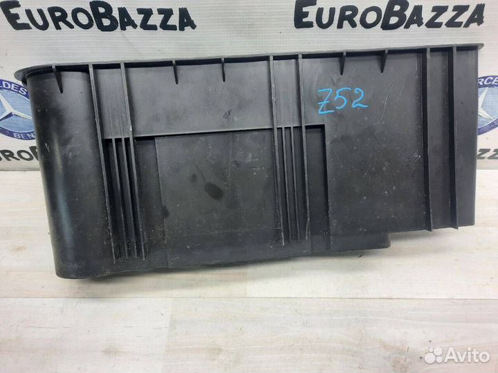 Ящик инструментов Mercedes W211