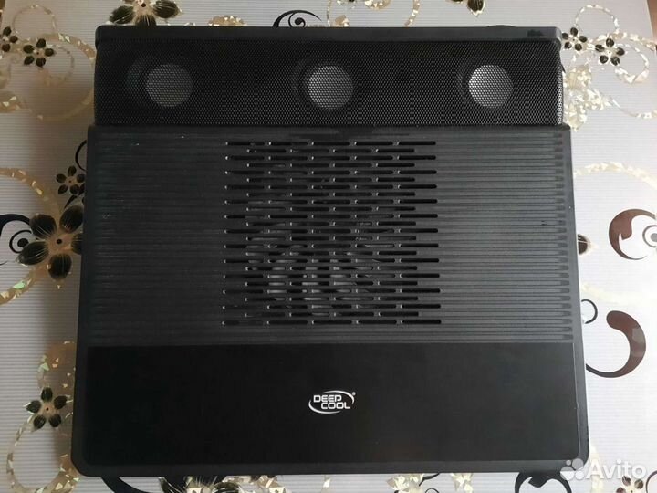 Подставка для охлаждения ноутбука