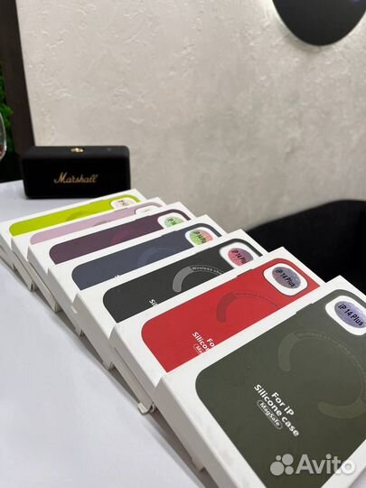 Чехлы на iPhone