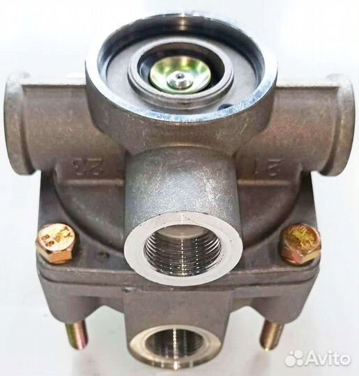 Клапан тормозной системы ускорительный howo (LEO T