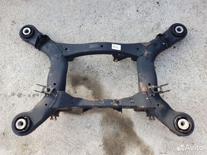 Балка задняя (подрамник) для Mercedes W164