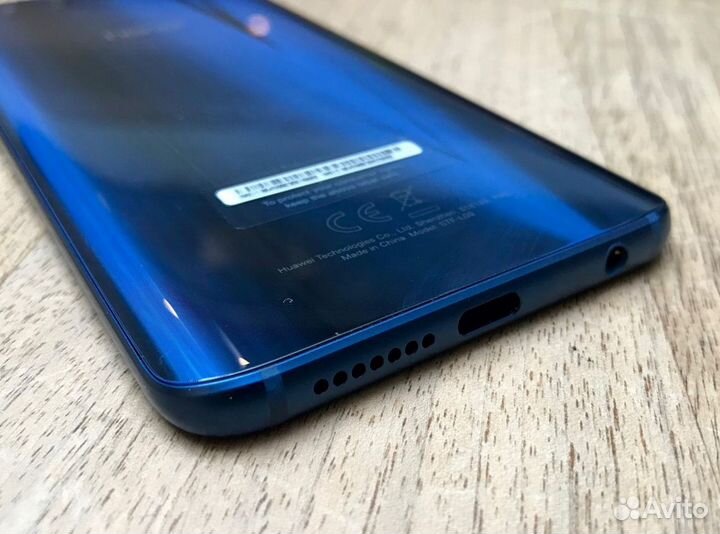 HONOR 9, 4/64 ГБ