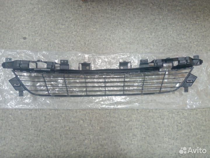 Решетка радиатора Renault Grand Scenic 3 2009-2013