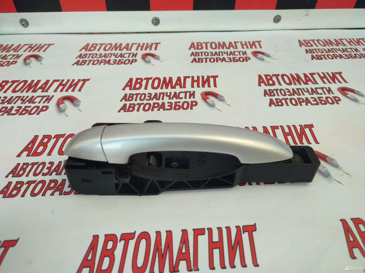 Ручка задняя левая Renault Arkana