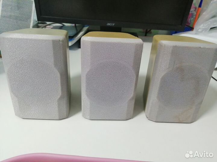 Акустические колонки Akira