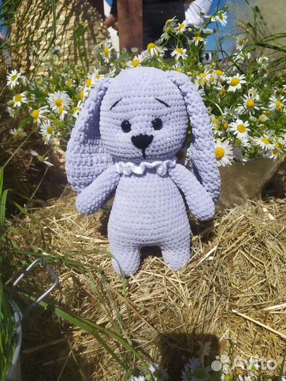 Вязаный зайчик