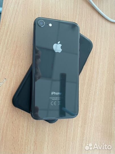 iPhone 8, 64 ГБ