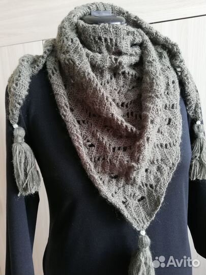 Бактус вязаный (шаль/косынка/шарф)
