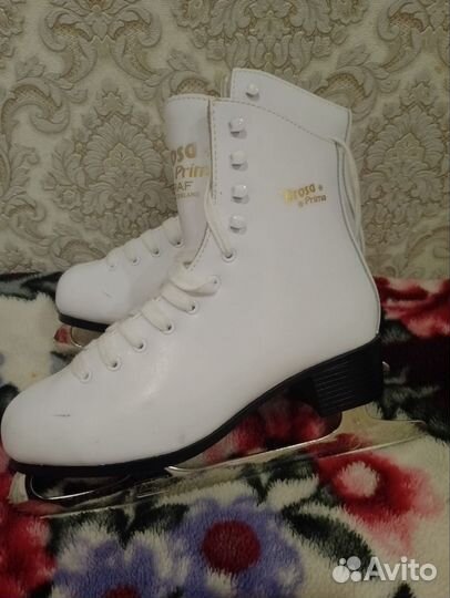 Фигурные коньки Graf Arosa 39 размер