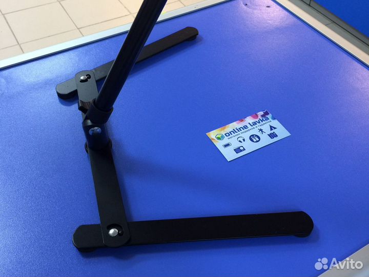 Настольный держатель кольцевой лампы