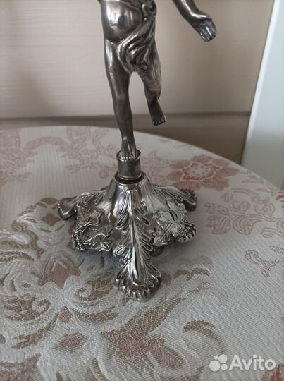 Ваза. путти. мельхиор.цветное стекло. винтаж