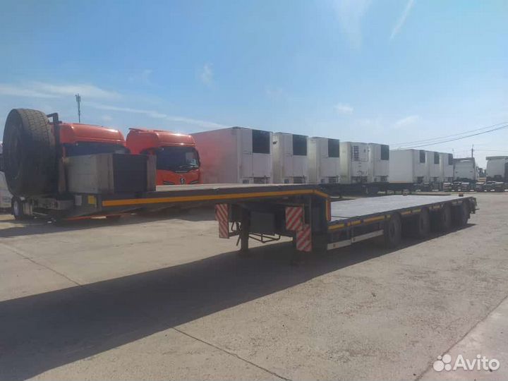 Полуприцеп трал (тяжеловоз) HRD STTM6N, 2012