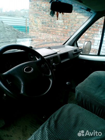 ГАЗ ГАЗель 2705 2.4 МТ, 2002, 100 000 км