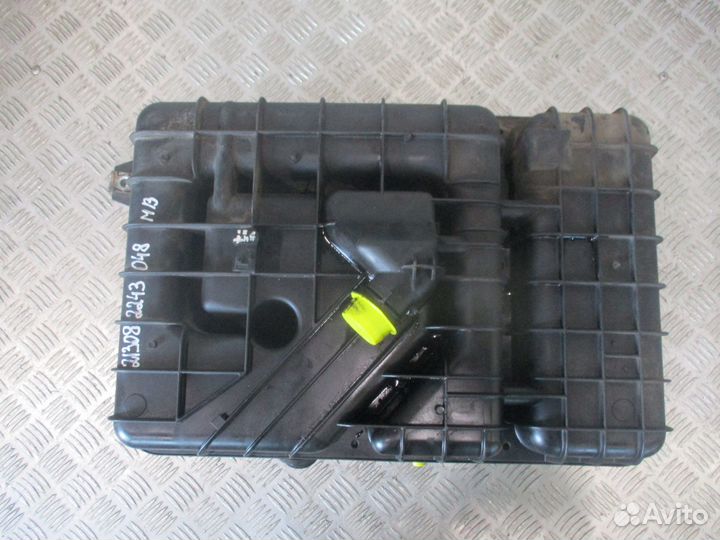 Расширительный бачок Mercedes-Benz A9605014203