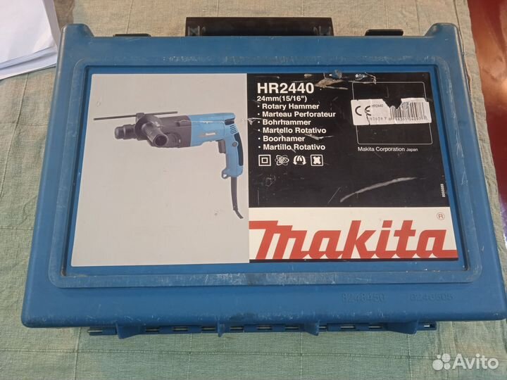 Перфоратор makita HR2440