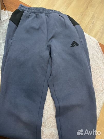 Спортивный костюм adidas