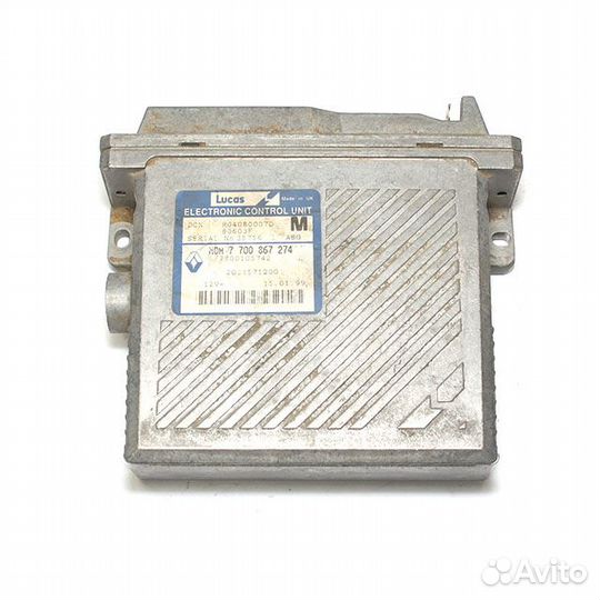 Блок управления двигателем Mitsubishi Carisma