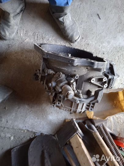 Opel zafira b МКПП f17d