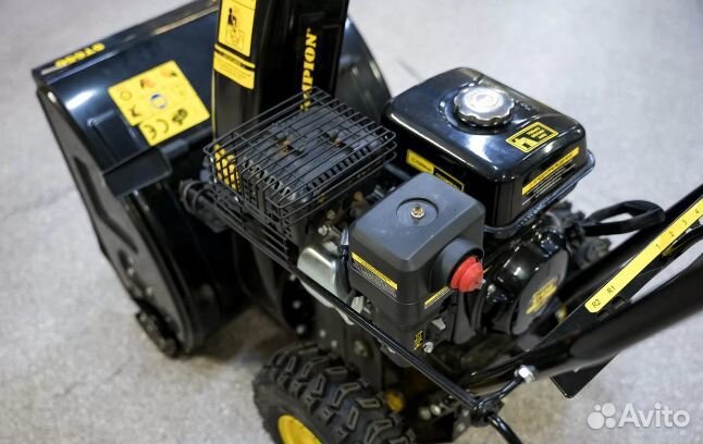 Снегоуборщик Champion 656 ST