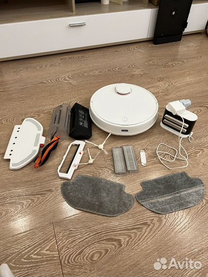 Моющий робот пылесос Xiaomi Mi Robot Vacuum-Mop